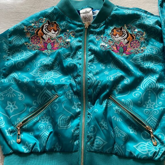 Kids size 9/10, Disney Rajah, from Aladdin “Jasmine” Bomber Jacket - Picture 11 of 12
